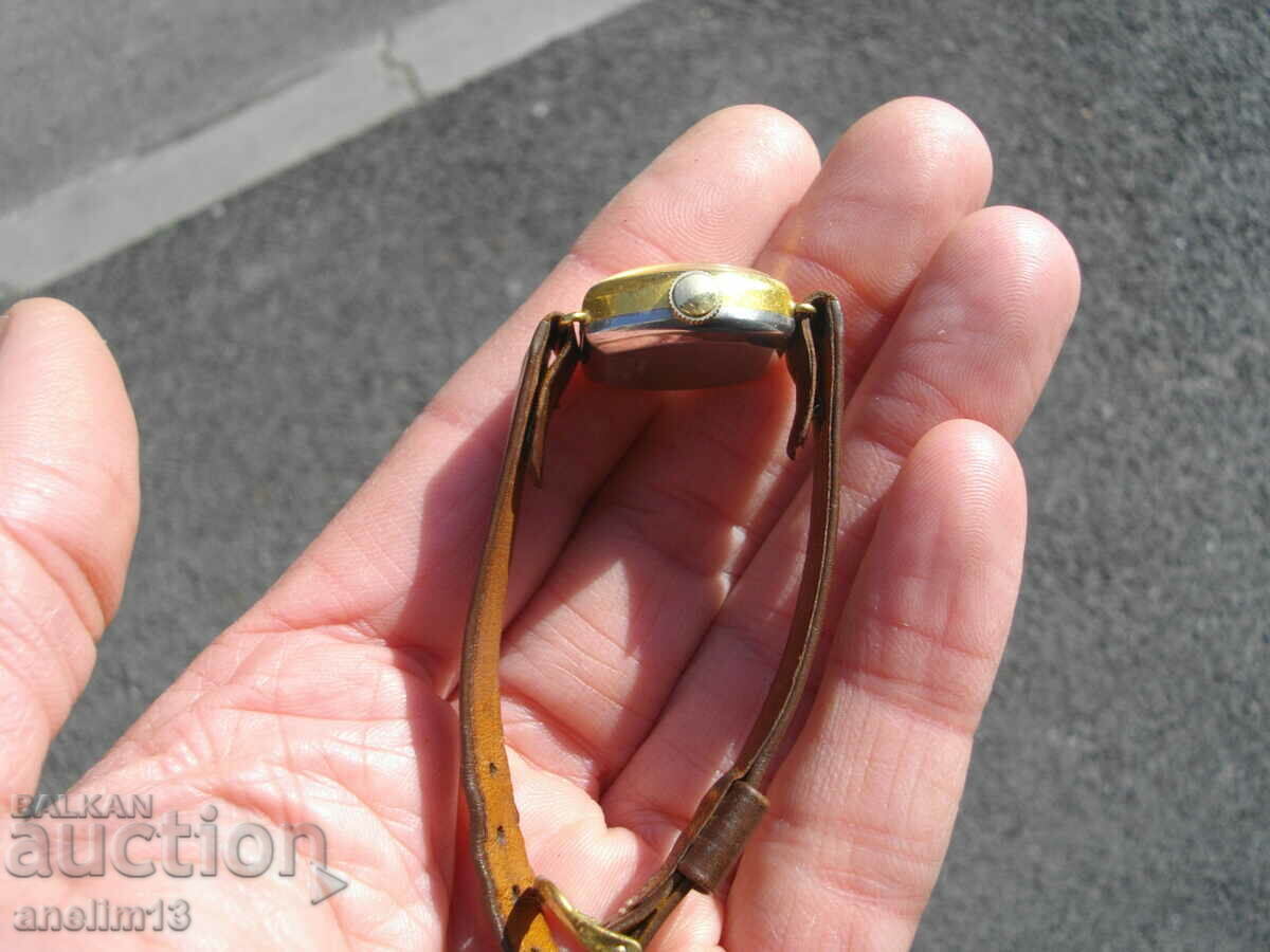 Доставка на ПОЗЛАТЕН ДАМСКИ ЧАСОВНИК BIFORA