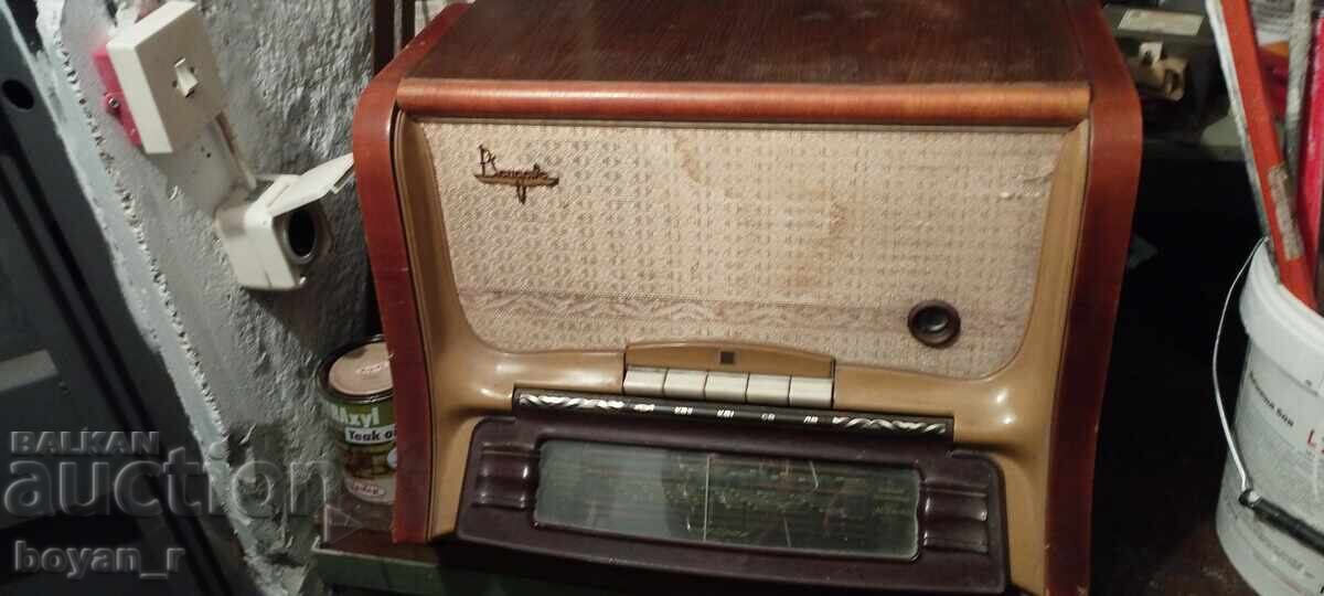 Daugava Radiogramophone 1954