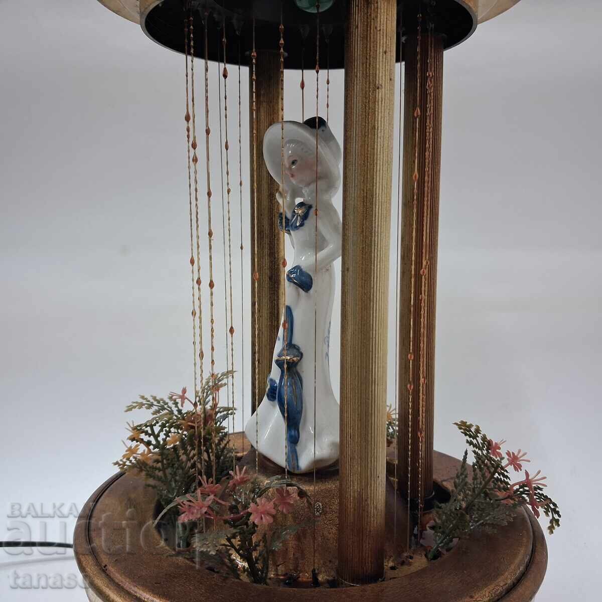 Large antique oil lamp with porcelain figure - 5