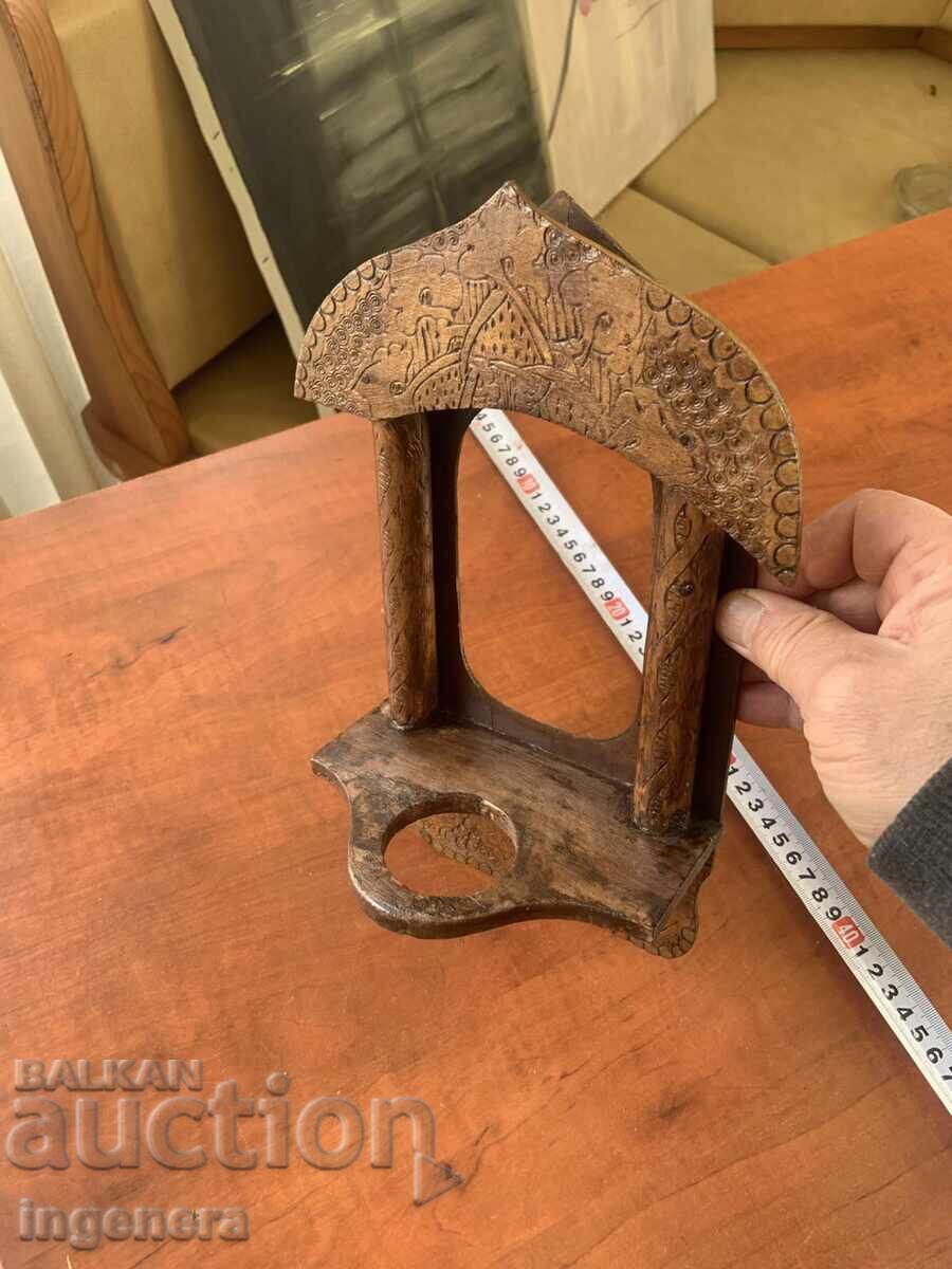 Доставка на ИКОНОСТАС СТАР ДЪРВО ПИРОГРАФ