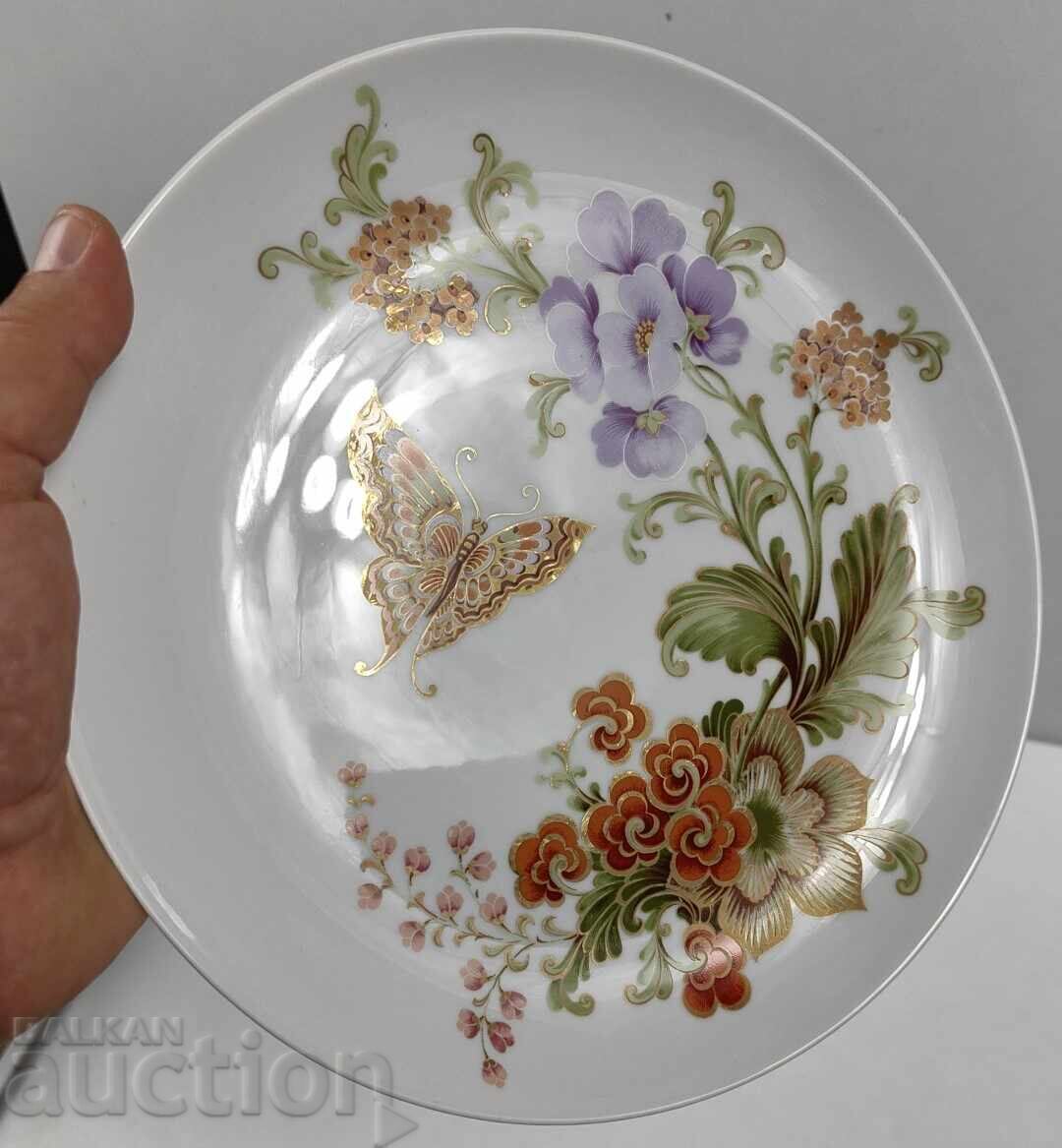 Auction  GOLD-PLATED BUTTERFLY COLLECTOR'S PORCELAIN PLATE, MARKED