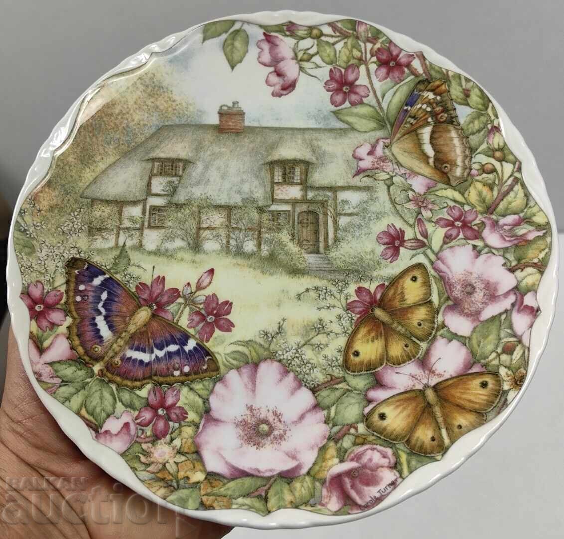 ROYAL ALBERT КОЛЕКЦИОНЕРСКА ПОРЦЕЛАНОВА ЧИНИЯ МАРКИРАНА с цена 35.00 лв. | € 17.90