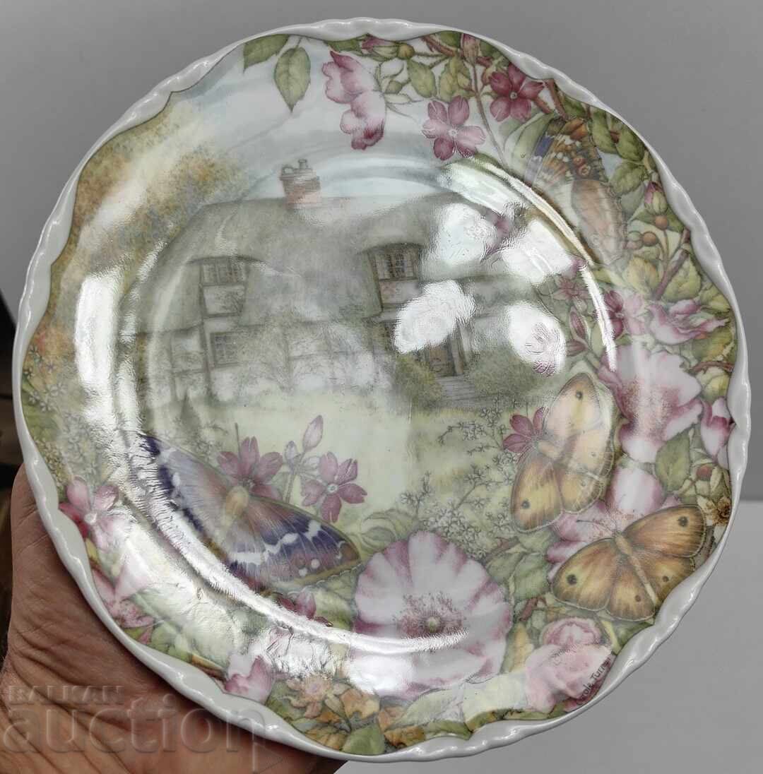 Аукцион ROYAL ALBERT КОЛЕКЦИОНЕРСКА ПОРЦЕЛАНОВА ЧИНИЯ МАРКИРАНА