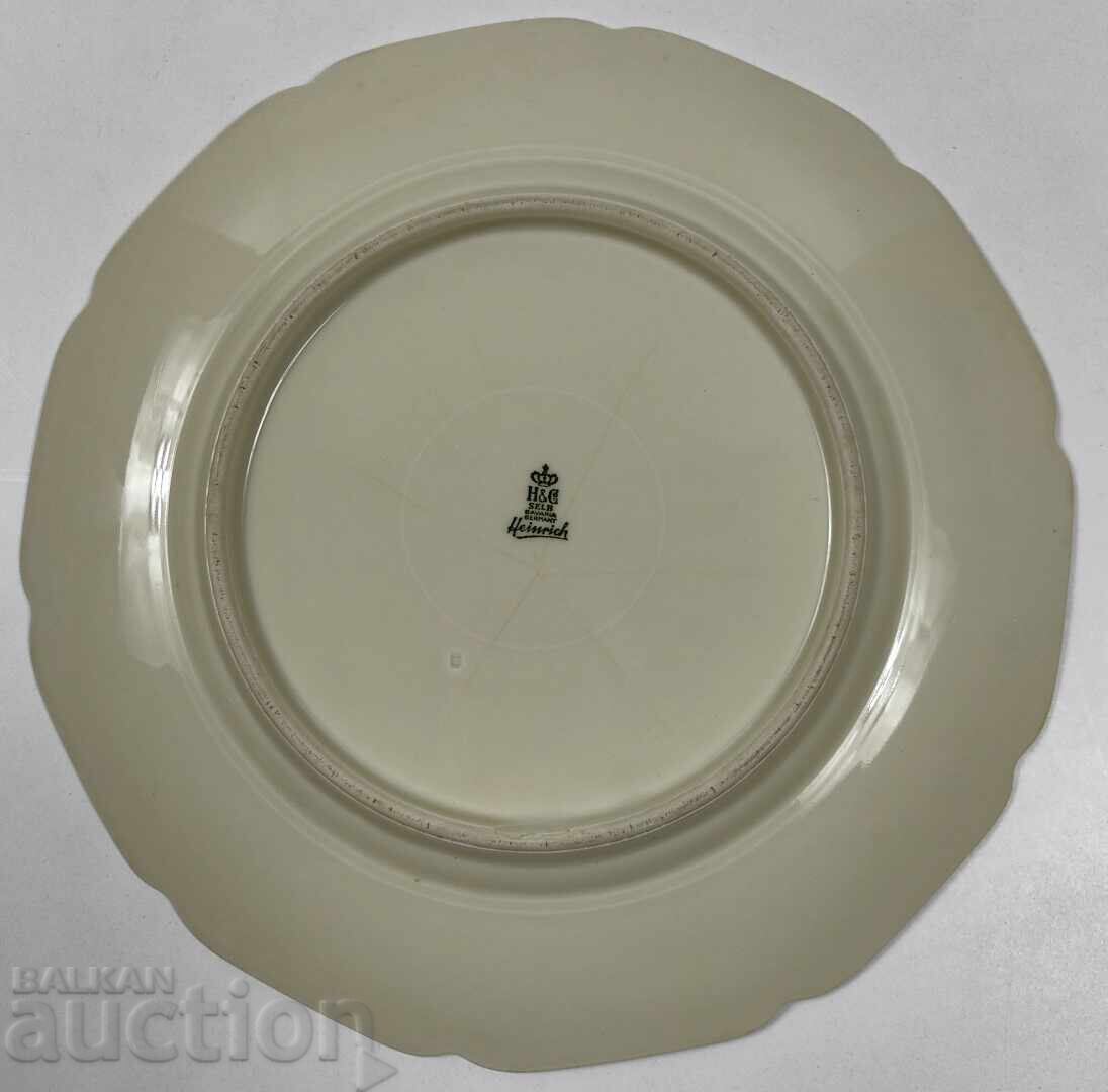 BAVARIA COLLECTOR'S PORCELAIN PLATE MARKED - 7