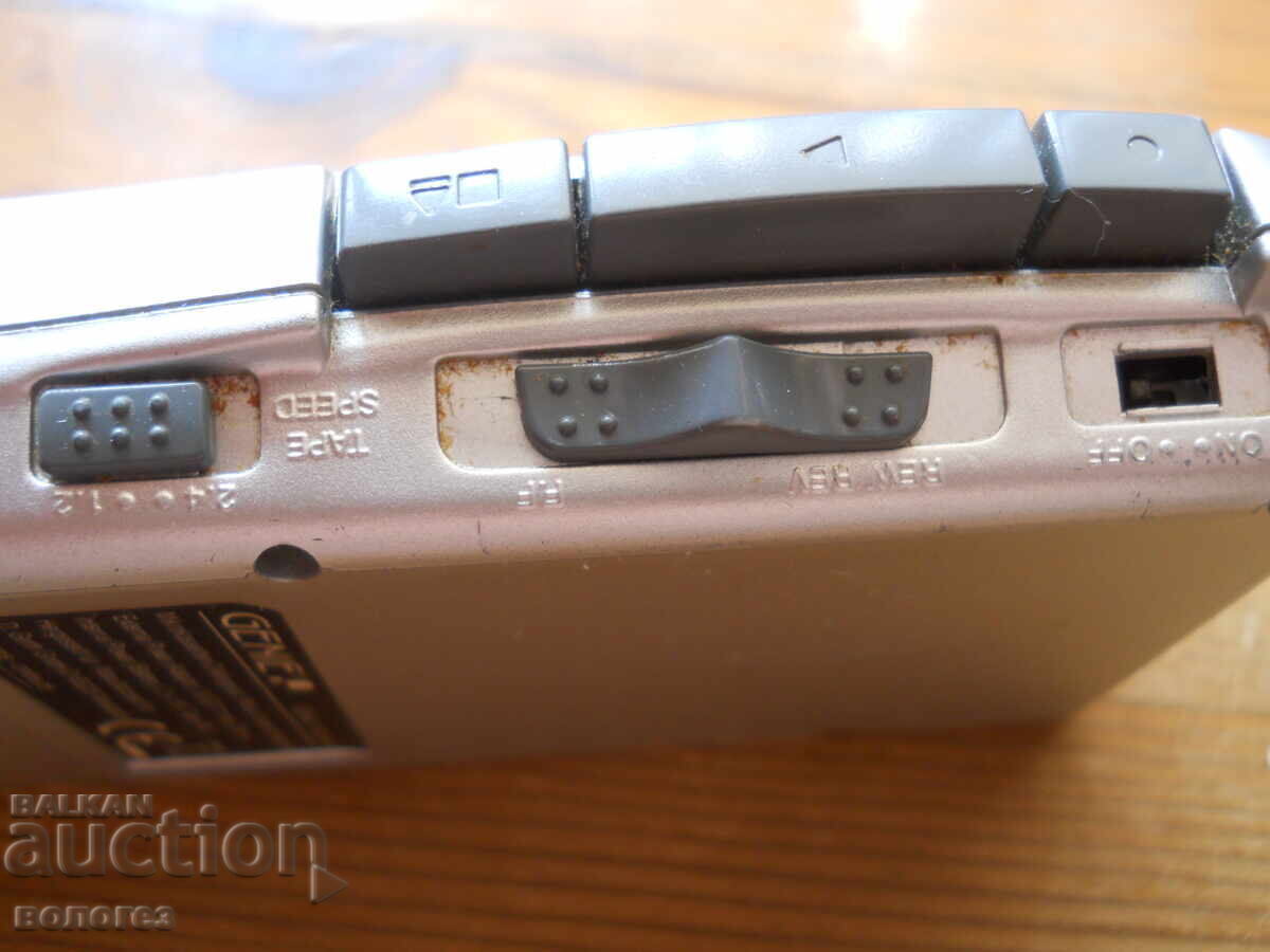 Доставка на Стар диктофон "Genie" с касета - Германия