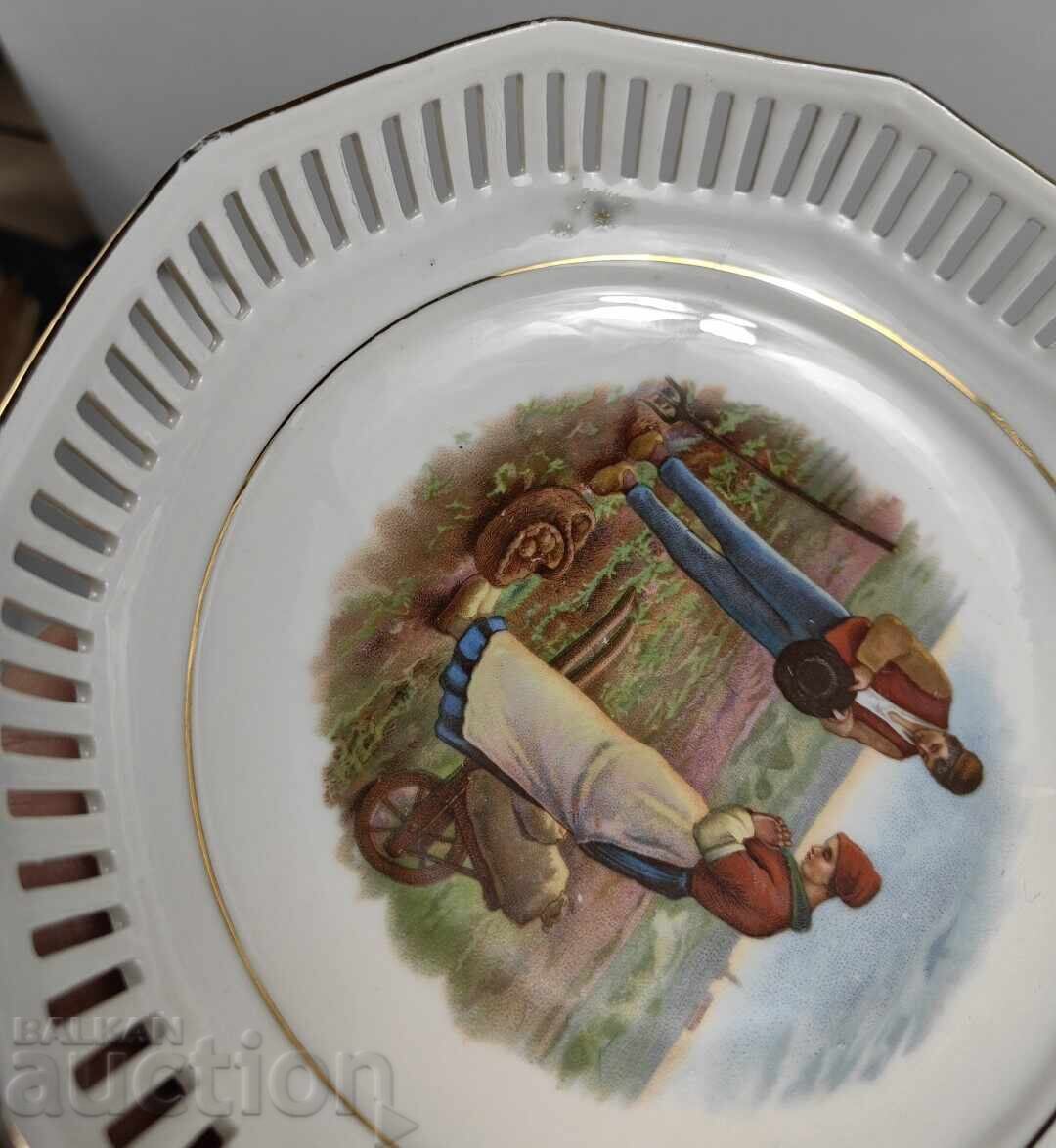 SCHUMANN COLLECTOR'S PORCELAIN PLATE MARKED with price 20.00 BGN | € 10.23