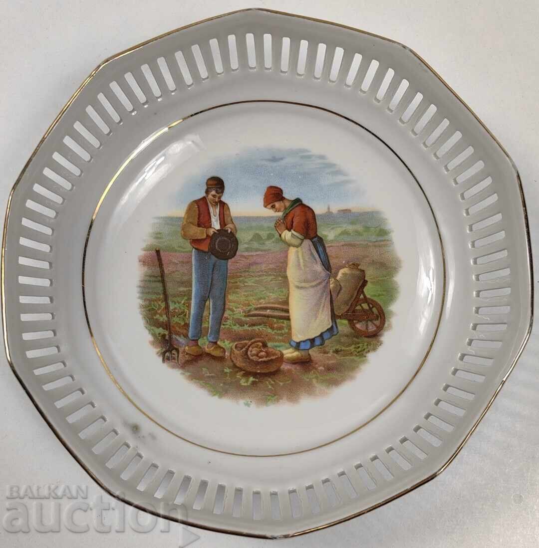 Auction  SCHUMANN COLLECTOR'S PORCELAIN PLATE MARKED