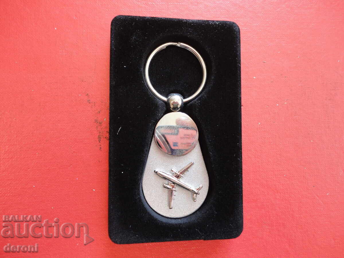 Licitație Breloc avion unic Licitație Breloc avion unic