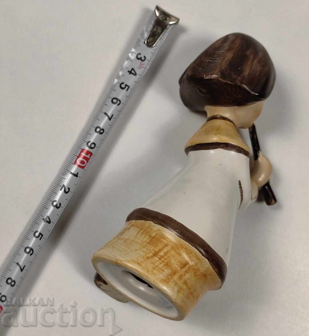 GOEBEL COLLECTOR'S PORCELAIN FIGURE MARKED - 7