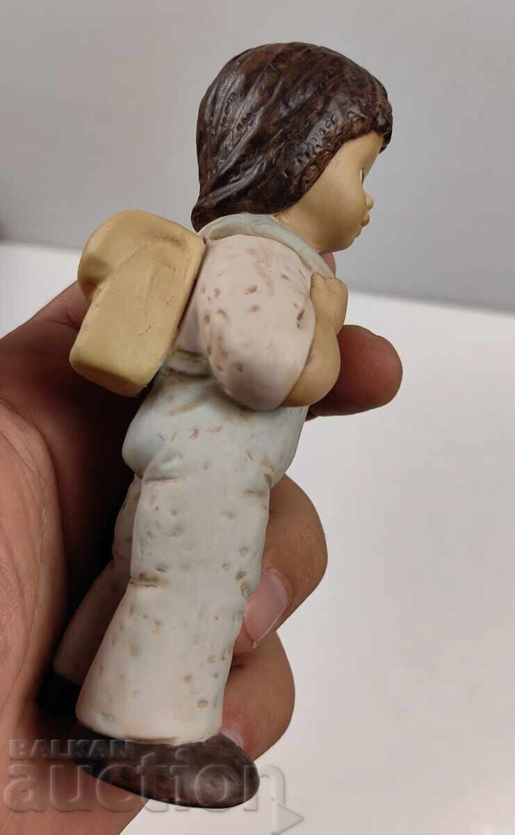 GOEBEL ГЬОБЕЛ ДЕТЕ УЧЕНИК ПОРЦЕЛАНОВА ФИГУРКА МАРКИРАНА - 5