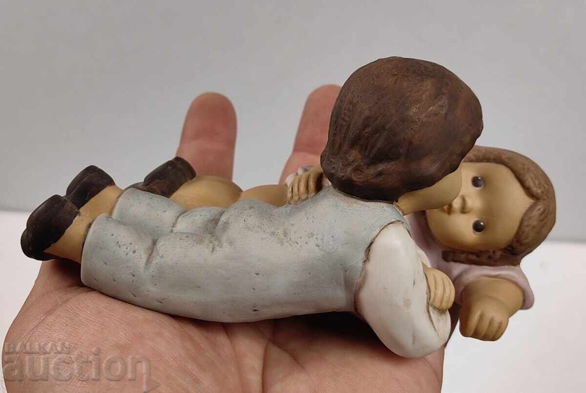 GOEBEL COLLECTOR'S PORCELAIN FIGURE MARKED with price 40.00 BGN | € 20.45