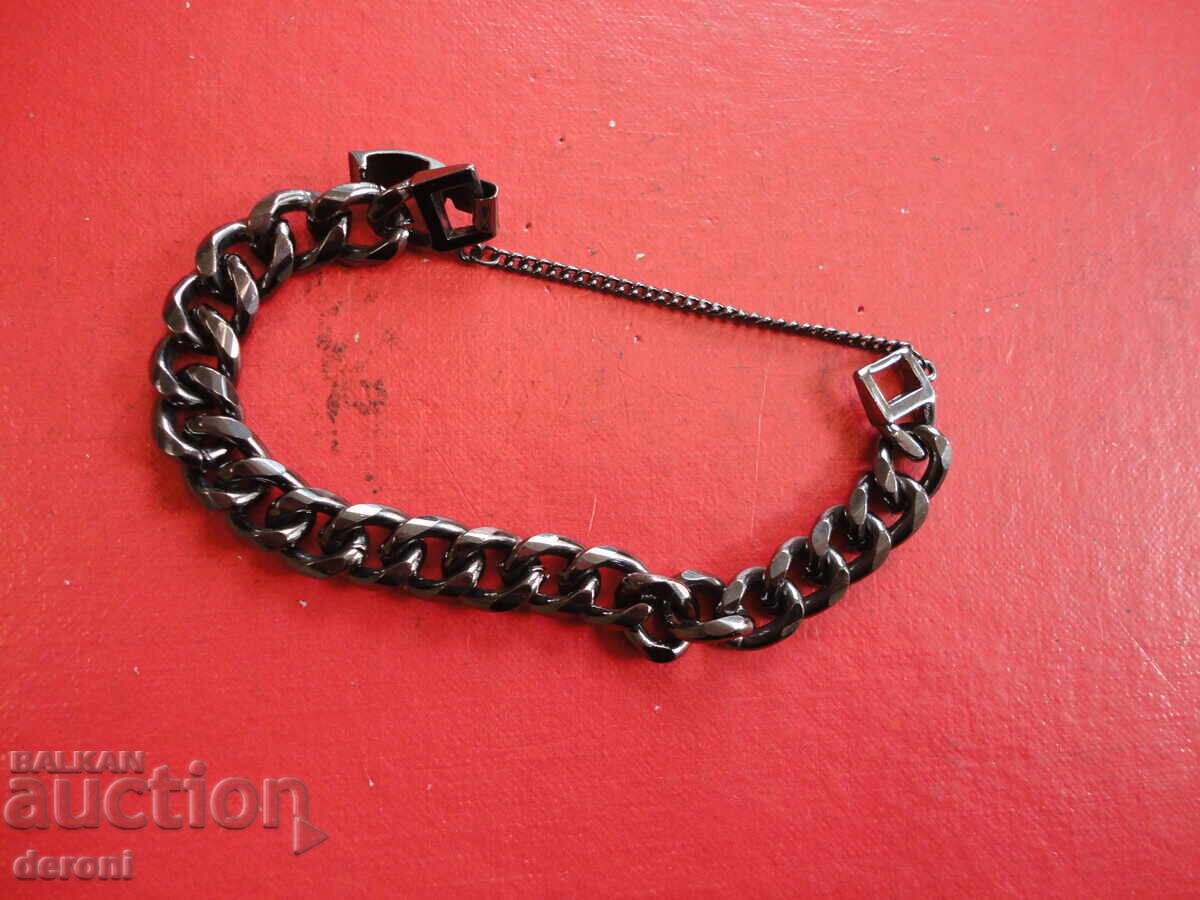 Men's bracelet made of medical steel with price 25.00 BGN | € 12.78 Men's bracelet made of medical steel with price 25.00 BGN | € 12.78