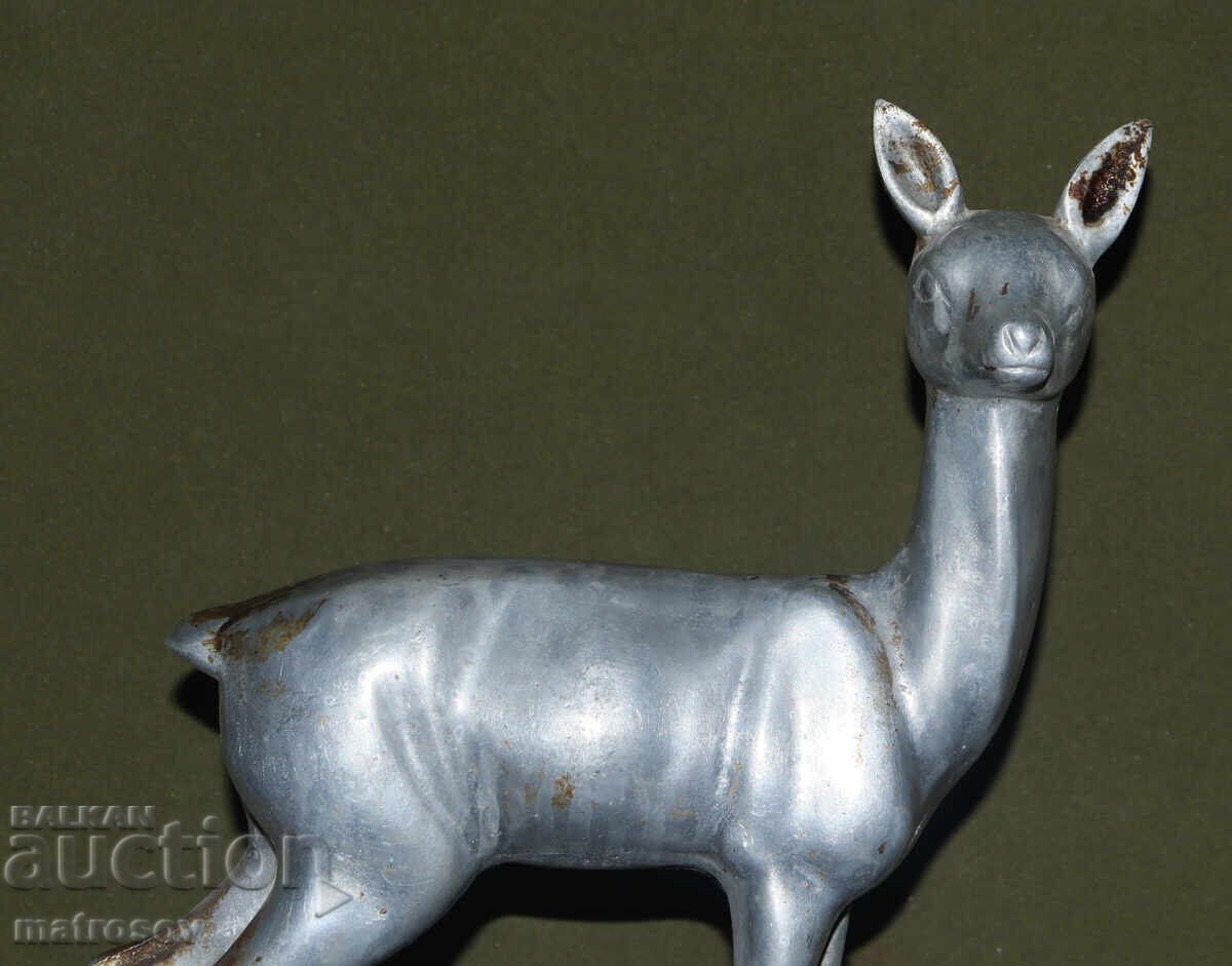 Delivery of Metal decorative statue sculpture doe