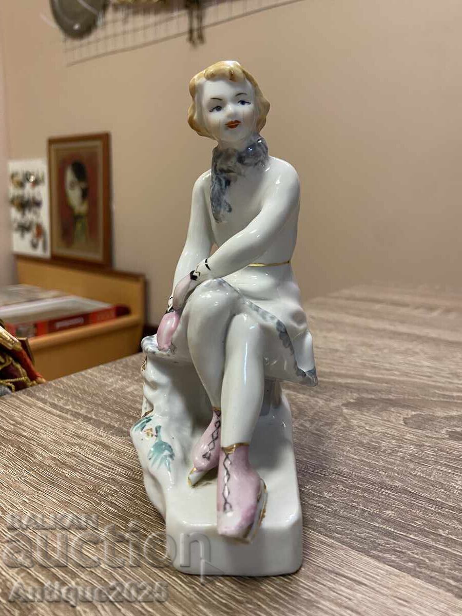 Доставка на Фарфорова фигурка “Фигуристка” (Полонно ЗХК, СССР)