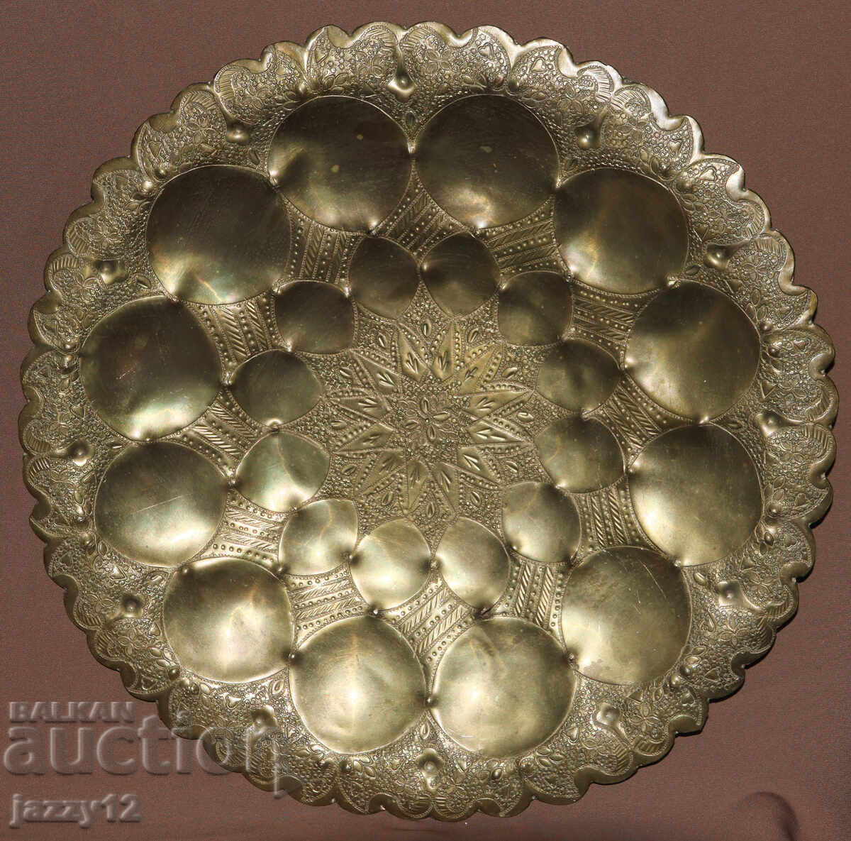Месингова чиния поднос стенна украса ислямски мотиви с цена 190.00 лв. | € 97.15 Месингова чиния поднос стенна украса ислямски мотиви с цена 190.00 лв. | € 97.15