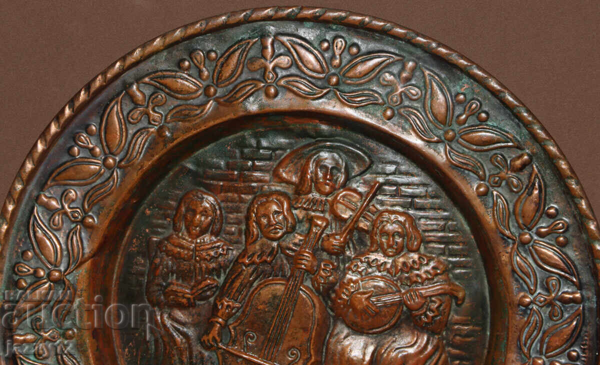 Доставка на Старо декоративно пано чиния стенна украса Музиканти