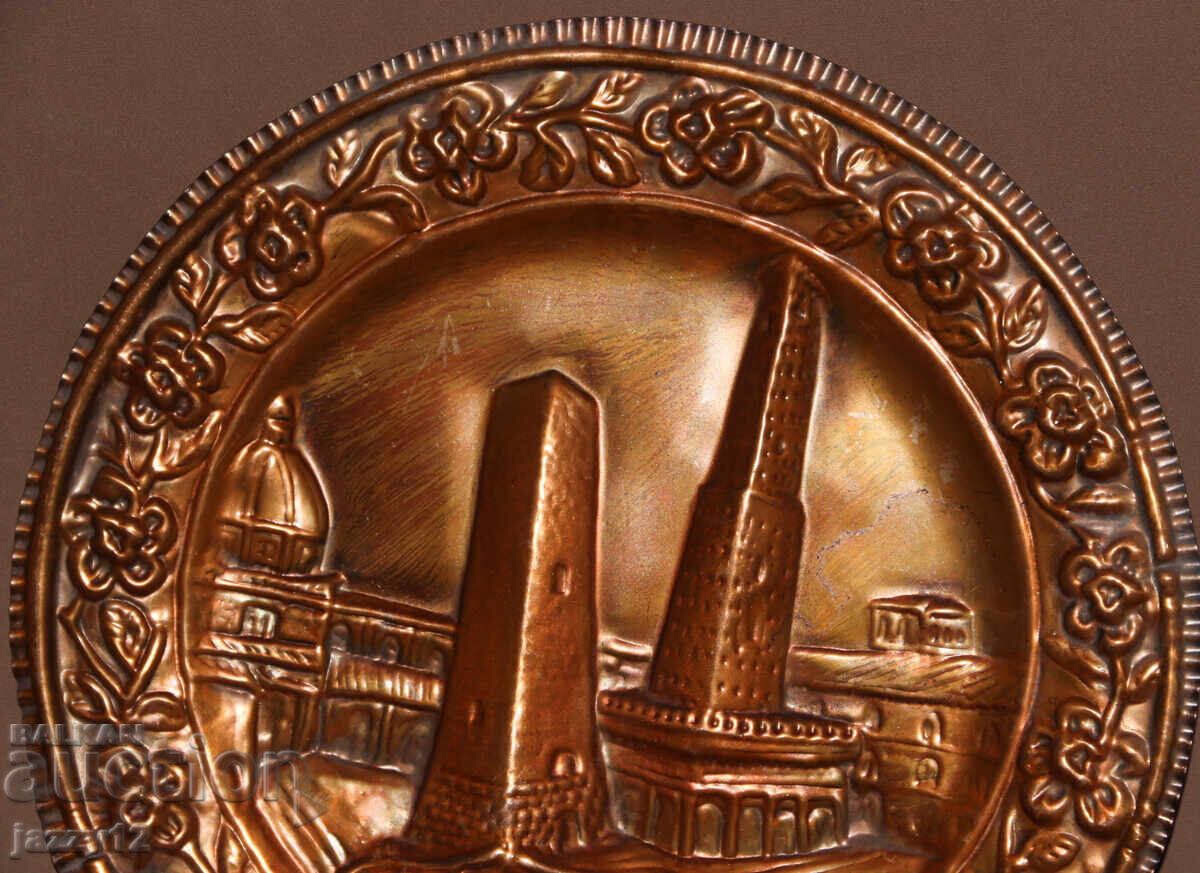 Аукцион Медно пано чиния стенна украса Болоня