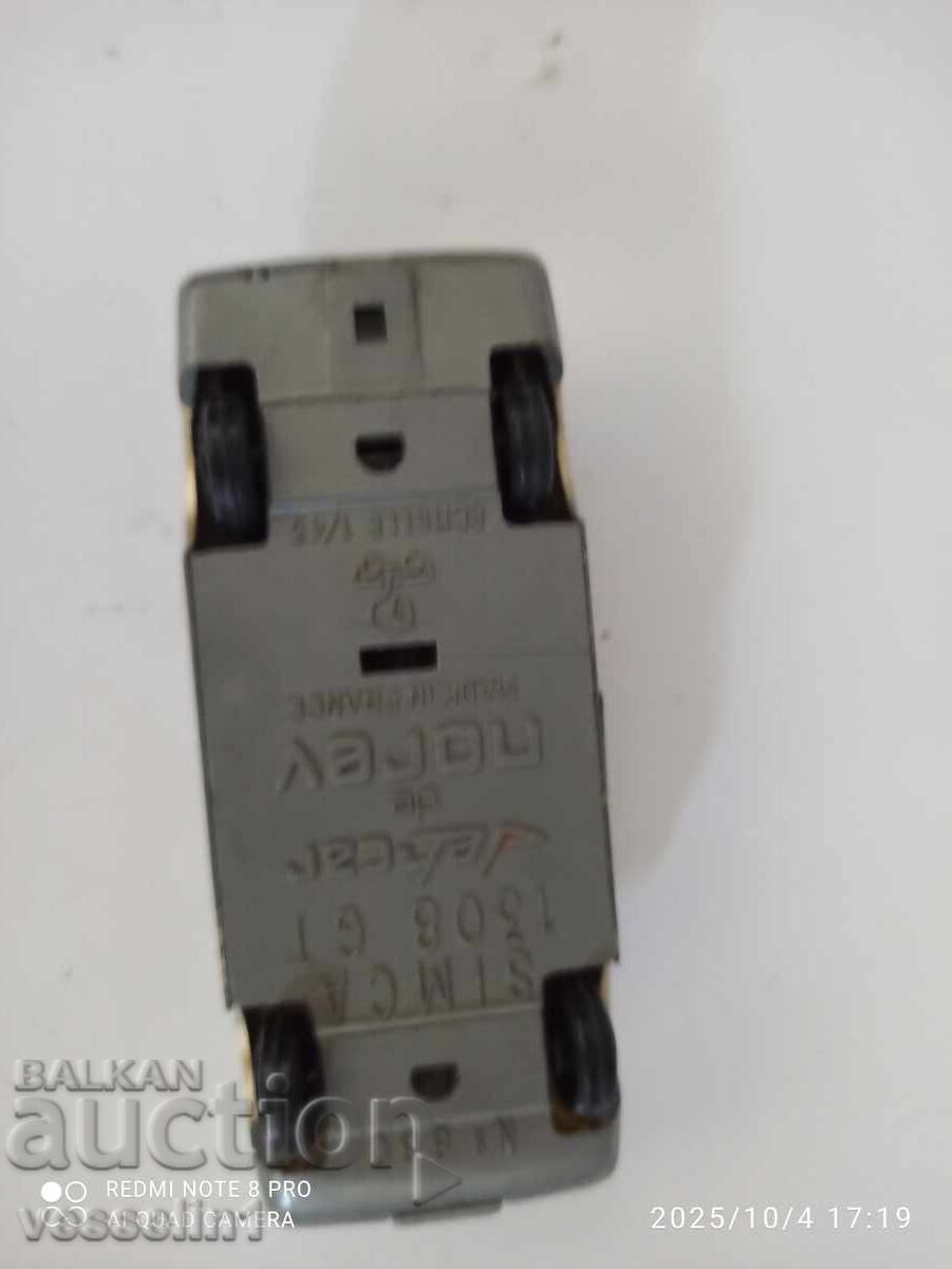 Licitație Veche mașinuță de jucărie simca1308GT 1/43 norev crysler Licitație Veche mașinuță de jucărie simca1308GT 1/43 norev crysler