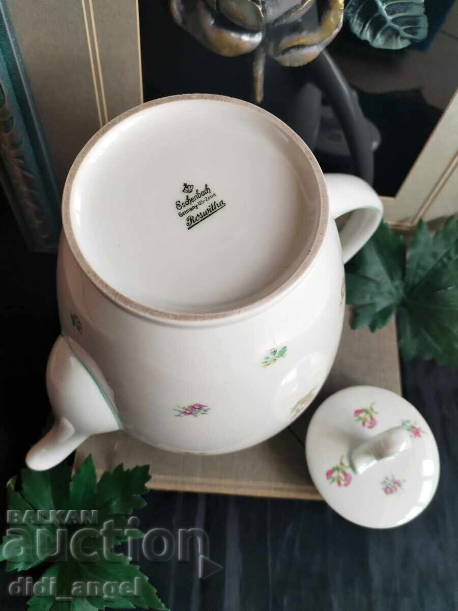 Доставка на Голям немски чайник Доставка на Голям немски чайник