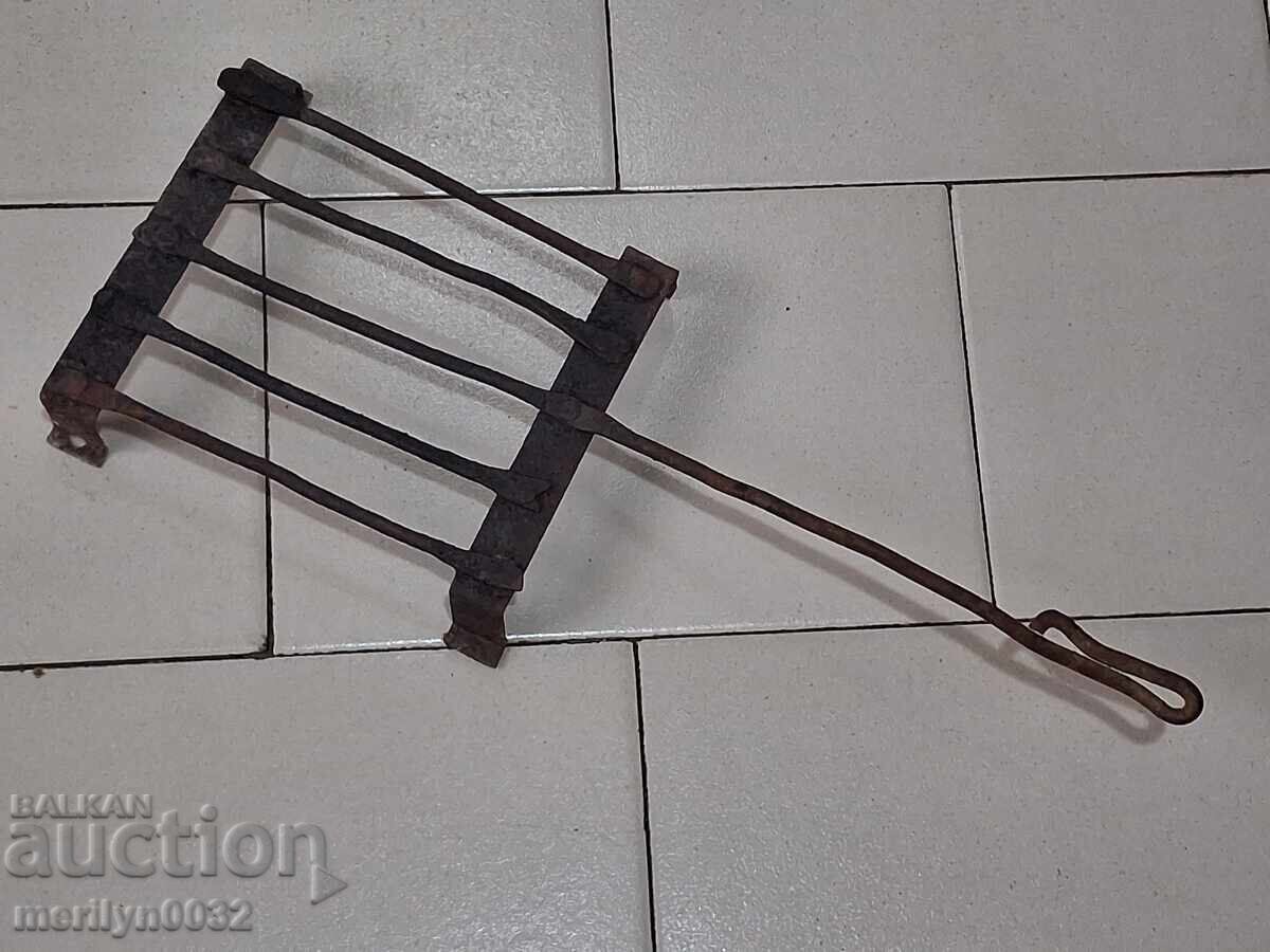 Licitație Gratar vechi forjat manual, steakhouse, fier forjat Licitație Gratar vechi forjat manual, steakhouse, fier forjat