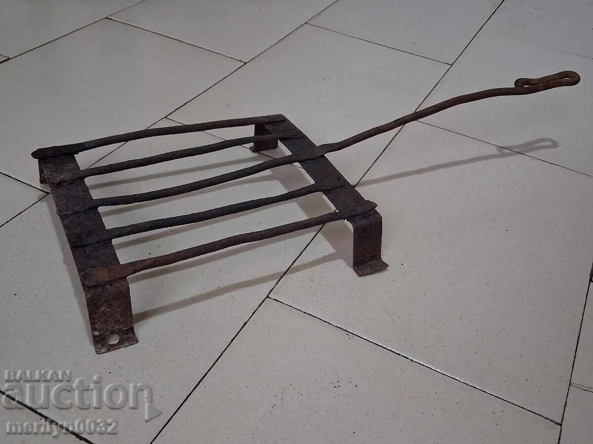 Gratar vechi forjat manual, steakhouse, fier forjat Gratar vechi forjat manual, steakhouse, fier forjat