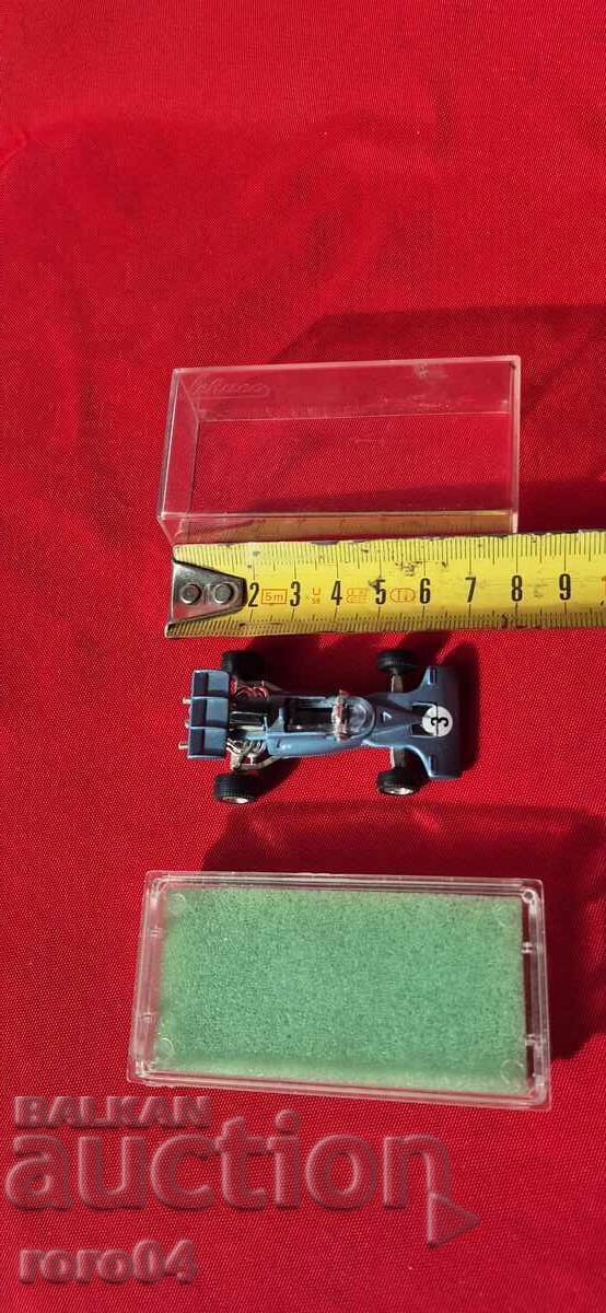 Schuco MODEL Nr. 306 863 - FORD FORMEL 1 - 1970 g - 5 Schuco MODEL Nr. 306 863 - FORD FORMEL 1 - 1970 g - 5