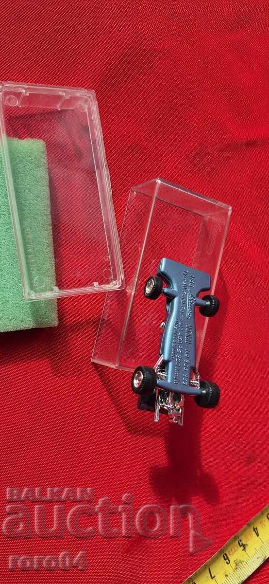 Schuco MODEL No. 306 863 - FORD FORMEL 1 - 1970 - 6