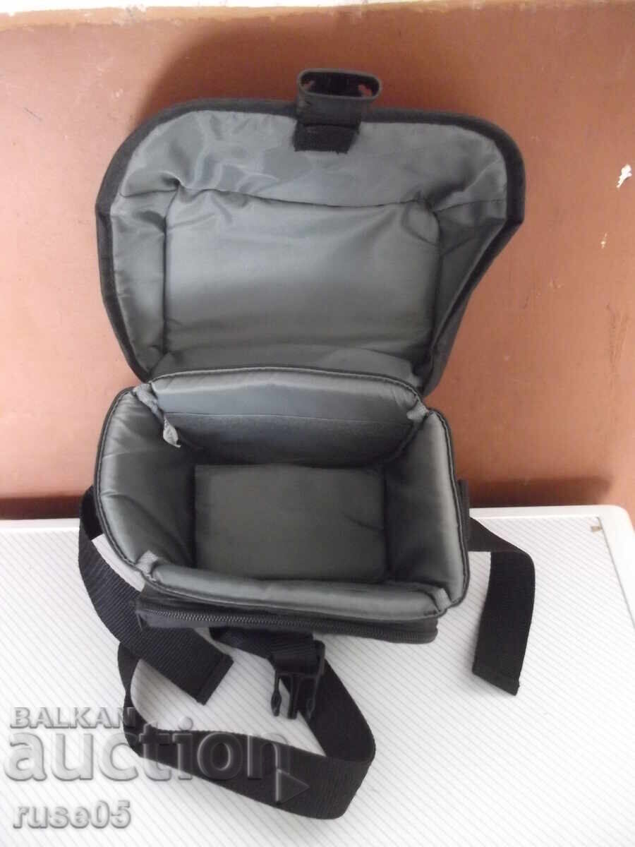Auction "Hama - TRACK-PACK" Bag for Camera and Camcorder Auction "Hama - TRACK-PACK" Bag for Camera and Camcorder