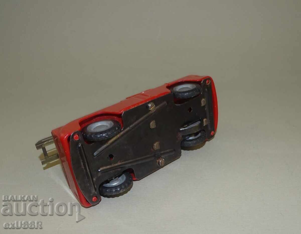 Δημοπρασία Παλιό Παιδικό Φορτηγό Πυροσβεστικό Όχημα Ουγγαρία 70s