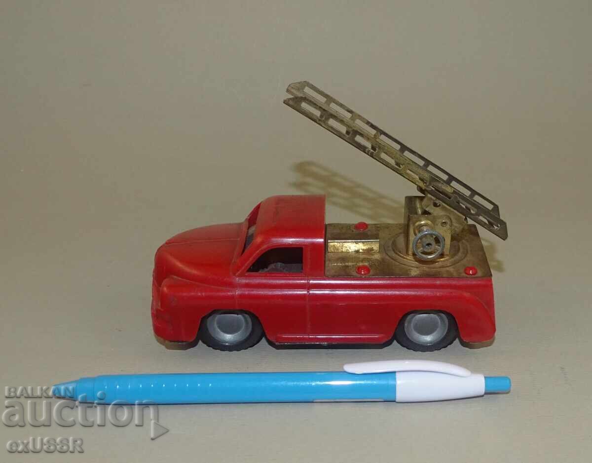 Παράδοση Παλιό Παιδικό Φορτηγό Πυροσβεστικό Όχημα Ουγγαρία 70s