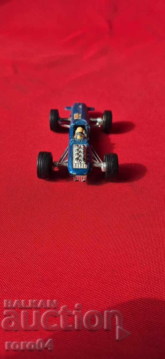 Delivery of MAJORETTE No. 227 - LOTUS - 1974