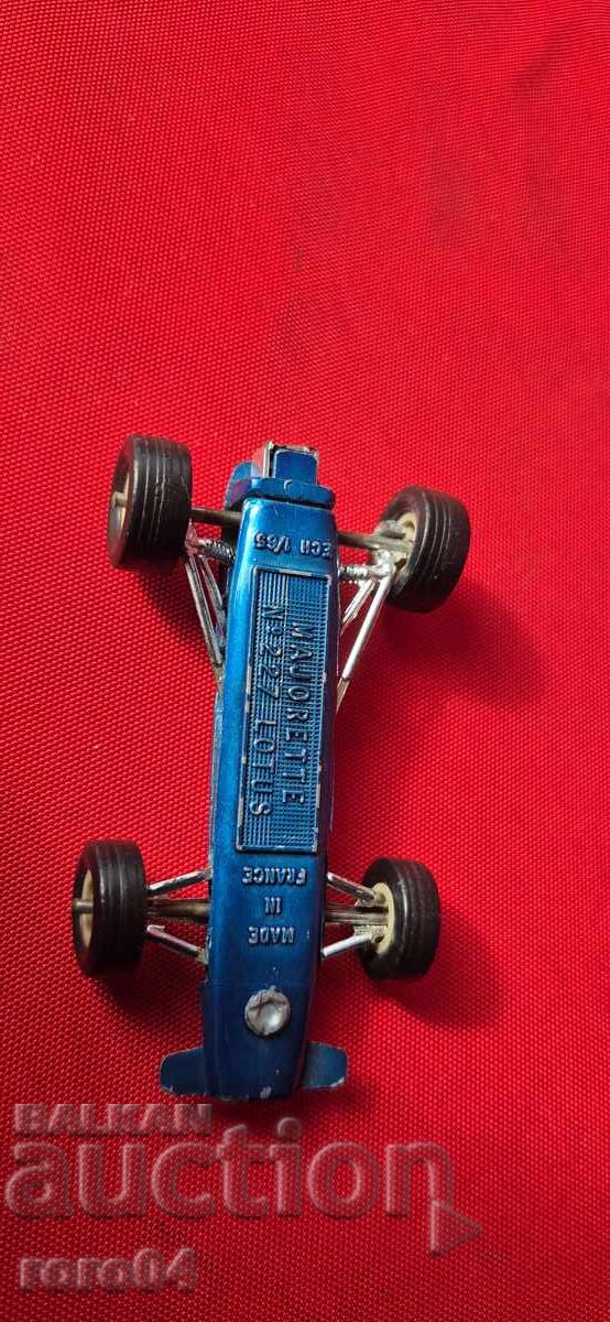 MAJORETTE No. 227 - LOTUS - 1974 g - 7