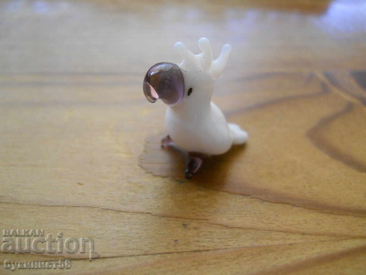 Auction  Glass parrot (miniature)