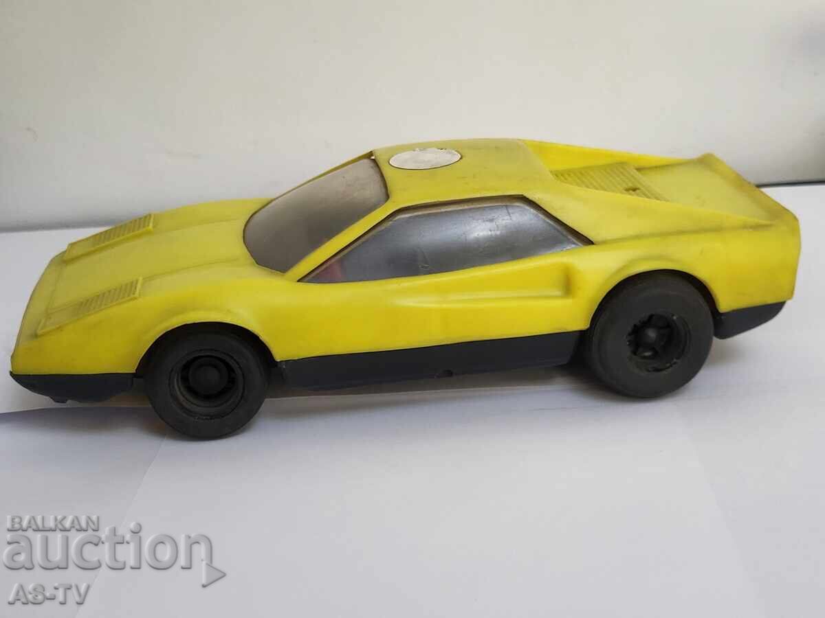 Κάρο από το Σοσιαλισμό με τιμή 15.00 BGN | € 7.67