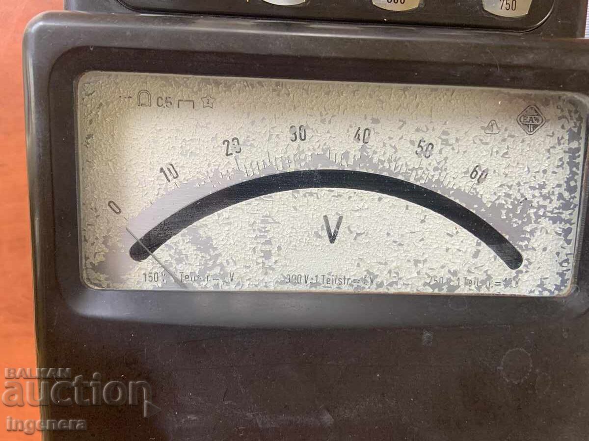 INSTRUMENT DE MĂSURARE VOLTMETRU BACELIT cu preț 26.00 BGN | € 13.29