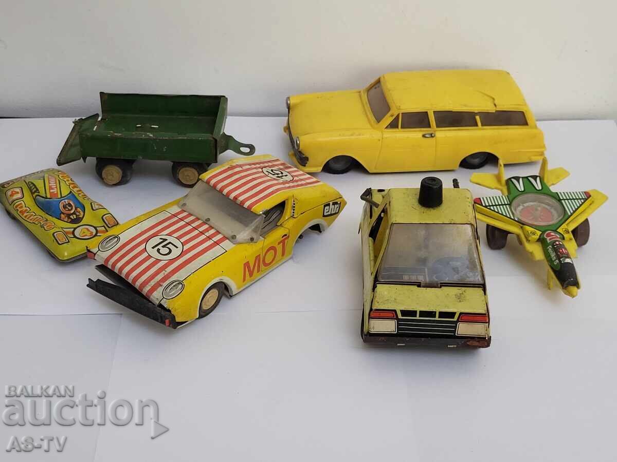 Лот играчки