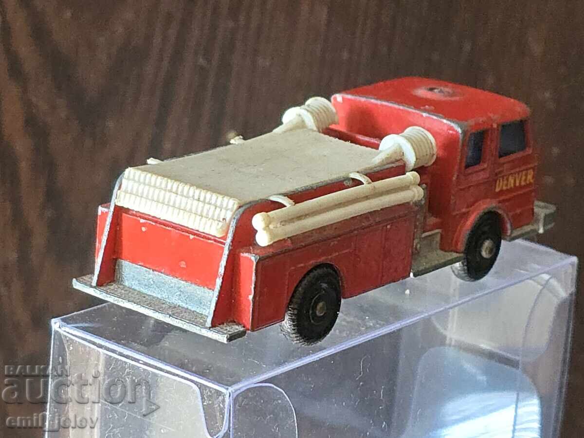 Delivery of LESNEY Matchbox-29C Fire Pumper Truck 1966-1969
