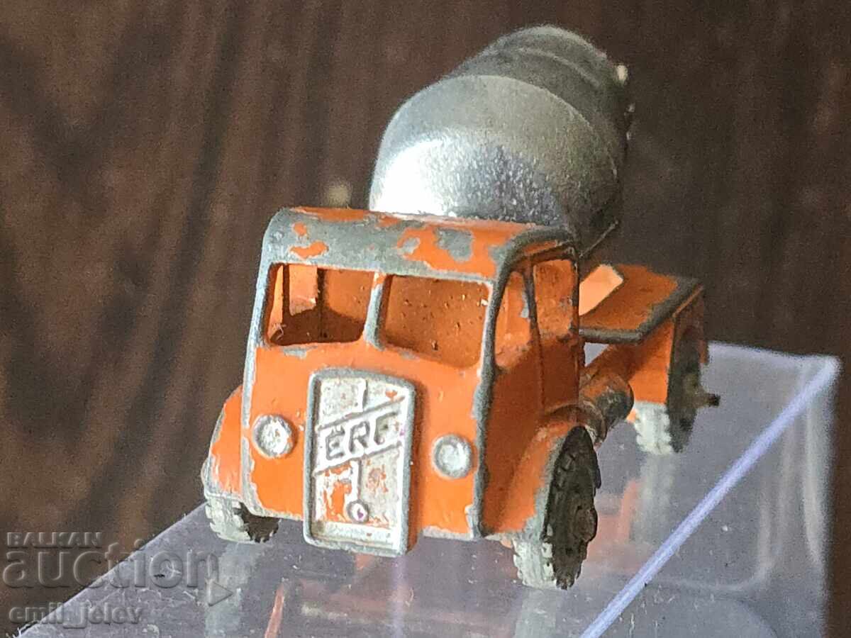 Auction LESNEY Matchbox-26A ERF Cement Mixer 1956-1961 Auction LESNEY Matchbox-26A ERF Cement Mixer 1956-1961