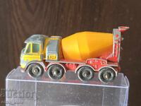 LESNEY Matchbox-21D Foden Concrete Truck 1968-1969 an