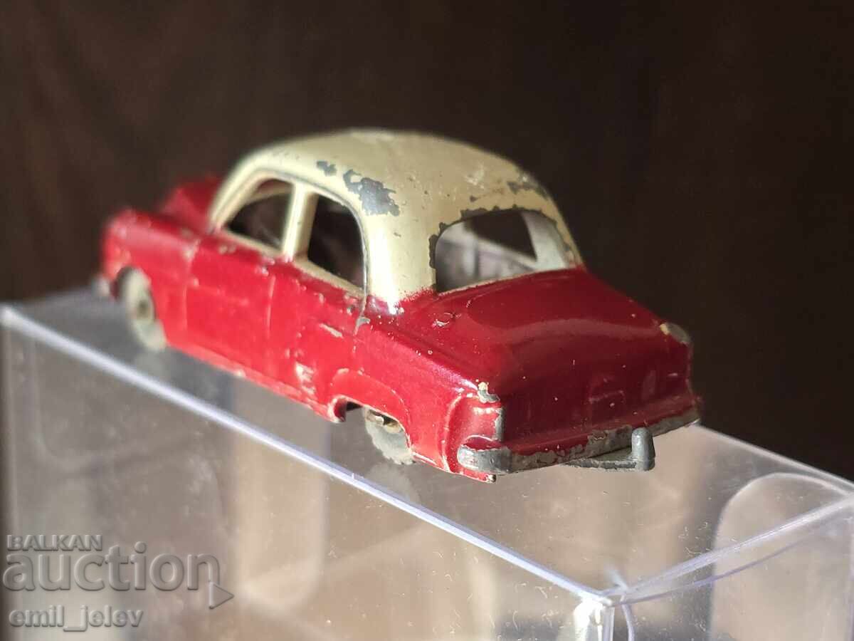Delivery of LESNEY Matchbox-22A Vauxhall Cresta 1956-1958 Delivery of LESNEY Matchbox-22A Vauxhall Cresta 1956-1958