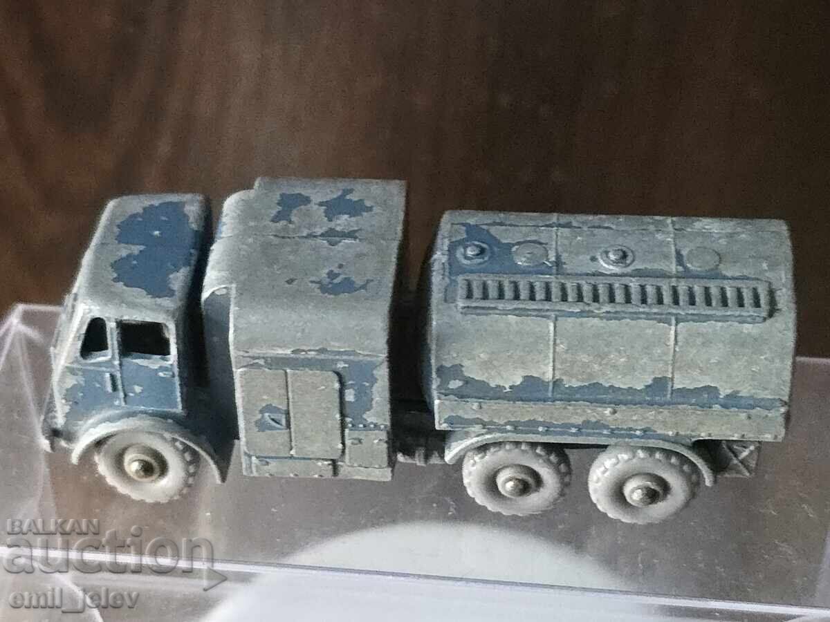 LESNEY Matchbox-73A Pressure Refueller 1959-1962 - 5