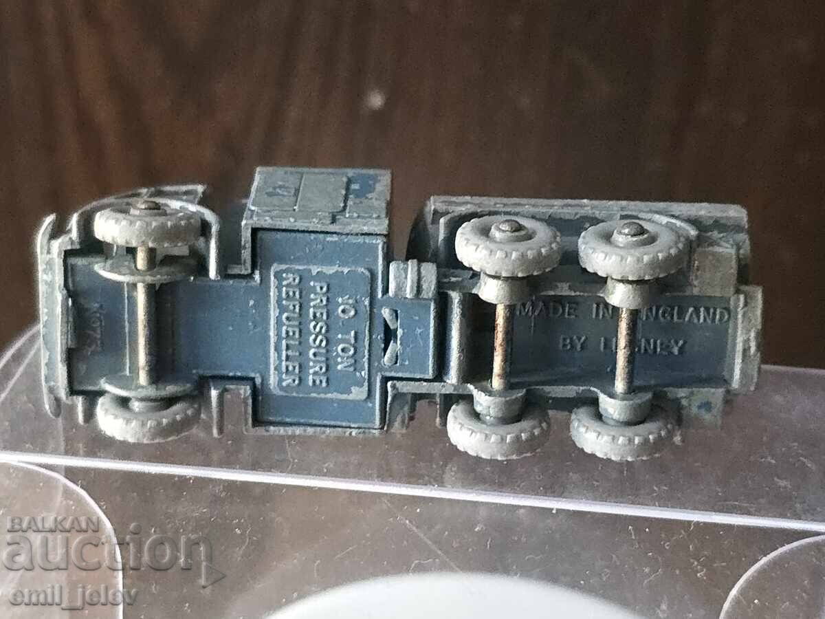 LESNEY Matchbox-73A Pressure Refueller 1959-1962 - 6