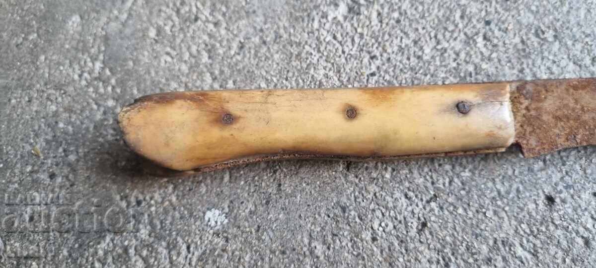 Παλιό Μαχαίρι. με τιμή 160.00 BGN | € 81.81