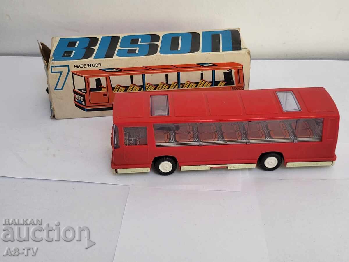 Παλιό παιχνίδι GDR ράλις Bison με τιμή 55.00 BGN | € 28.12