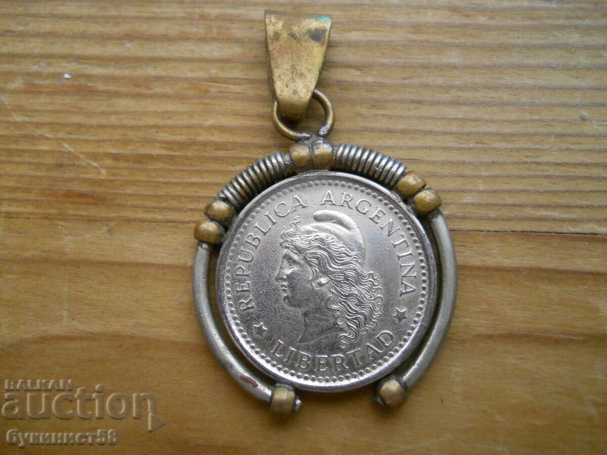Pendant "1 Peso" - Argentina with price 7.00 BGN | € 3.58