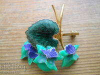 Παλιά καρφίτσα