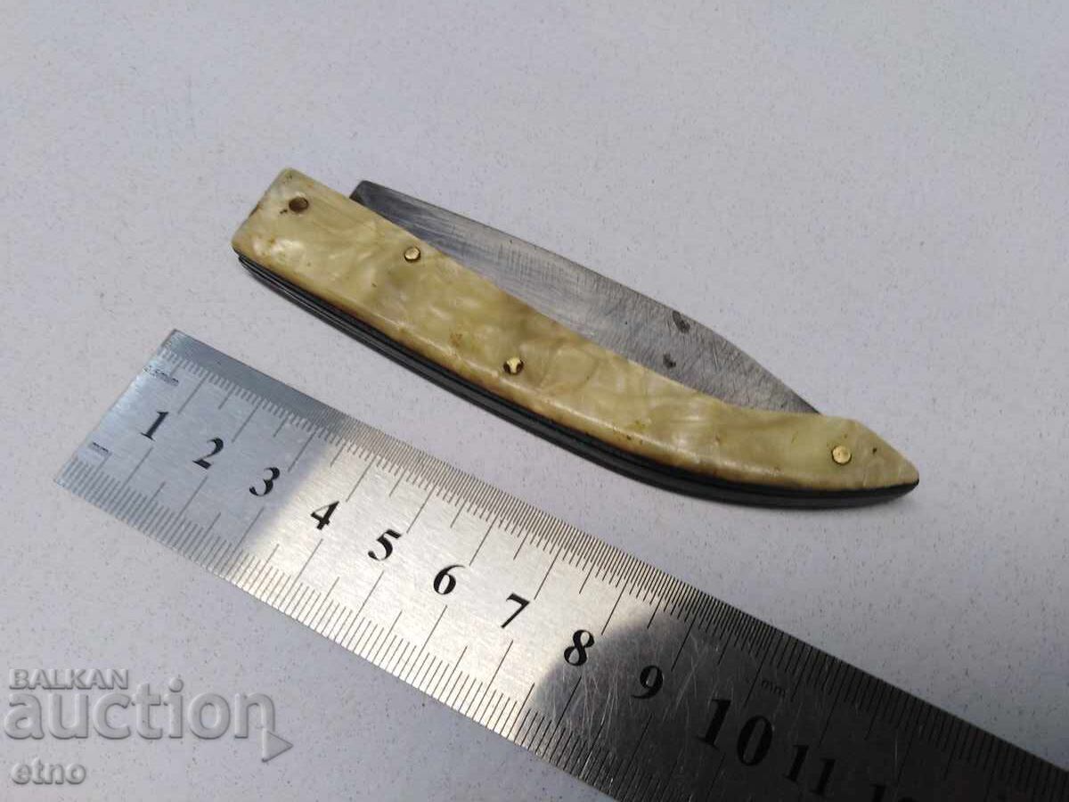 Livrarea CUȚIT DE BUZUNAR VECHI BULGAR CONDE - KOSTENEȚ