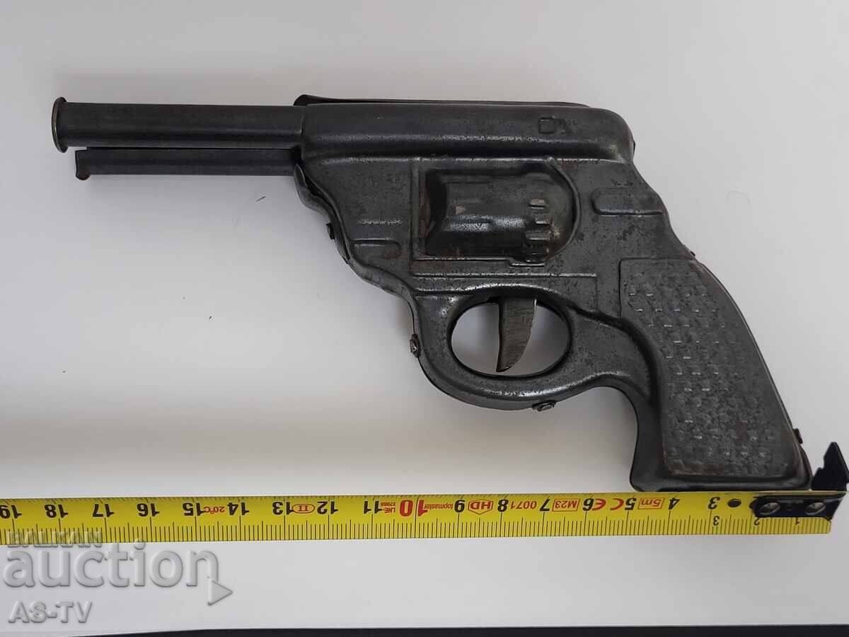 Δημοπρασία Ένα παλιό τσίγκινο παιχνίδι