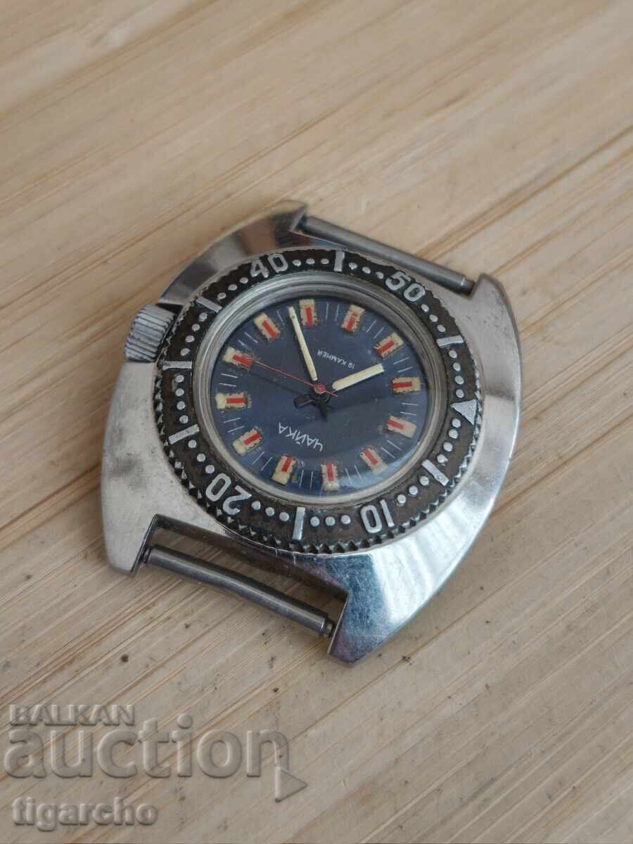 Auction Women's Commander Watch Auction Women's Commander Watch