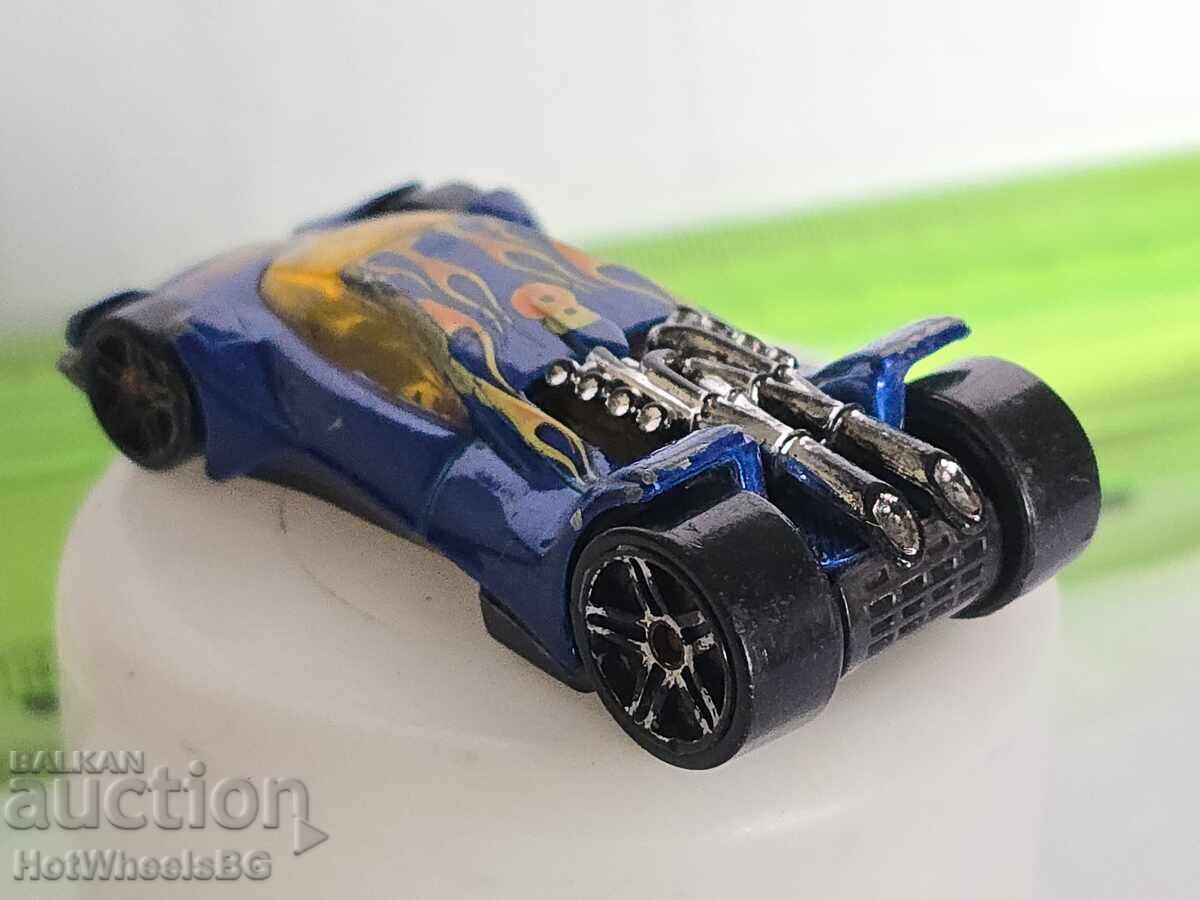 Delivery of Hot Wheels metal trolley Delivery of Hot Wheels metal trolley